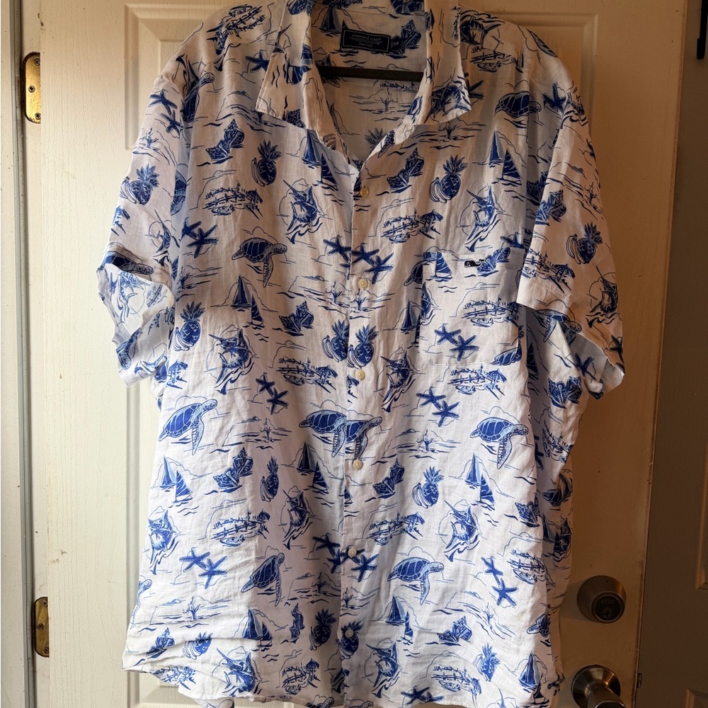 Vineyard Vines Blue and White Patterned Shirt